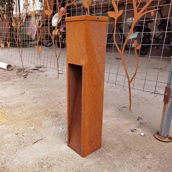 Niaj hnub nimno Square Led Bollards Teeb Corten Steel Rusty Txoj Kev Teeb